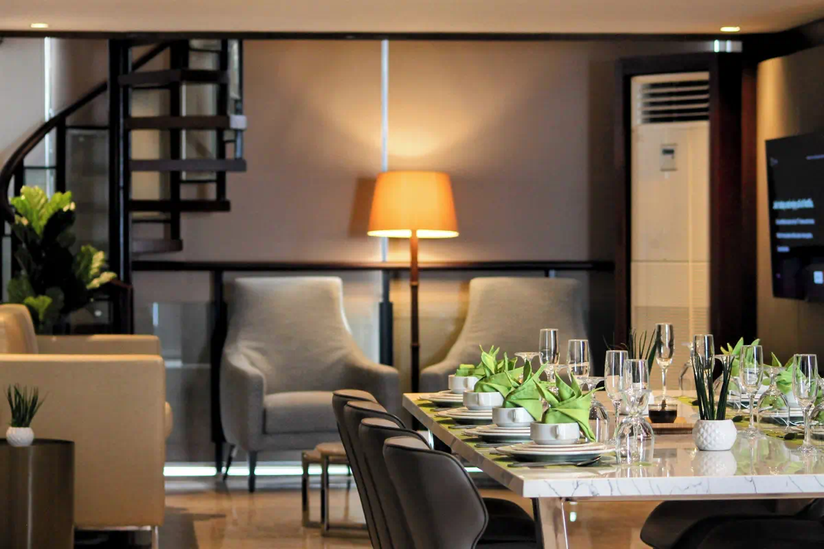 Dining area at The Plaza Garden Hotel and Residences in Baguio