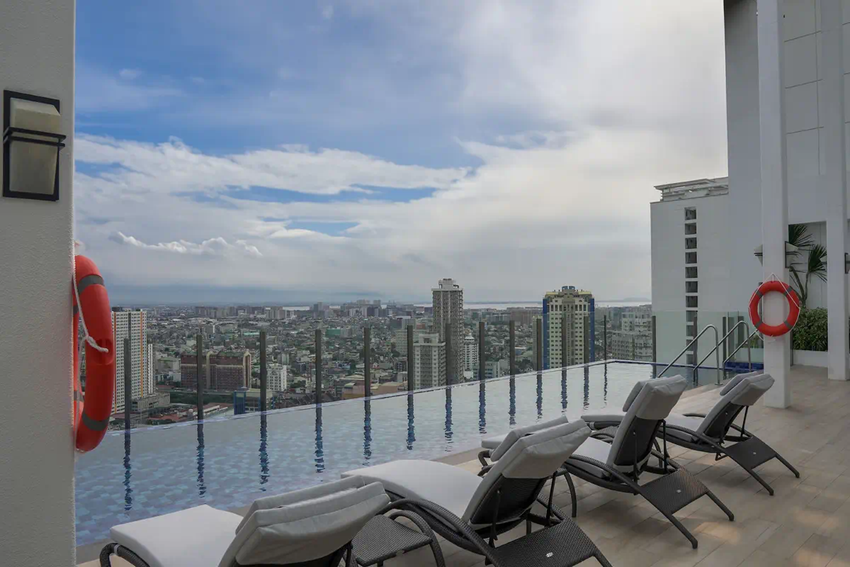 Citadines Benavidez Makati in Legazpi Village