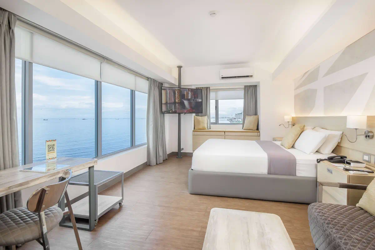 TRYP by Wyndham Mall of Asia Manila hotel